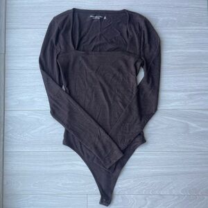 Abercrombie & Fitch Soft A&F Cozy Square Neck Long Sleeve Brown Bodysuit
